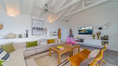 Luxury Villa Photo #27