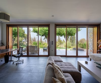Luxury Villa Photo #30