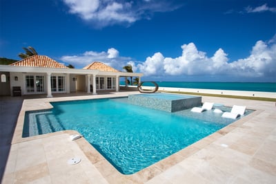 Luxury Villa Photo #3