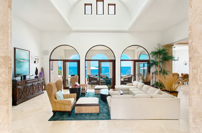 Luxury Villa Photo #13