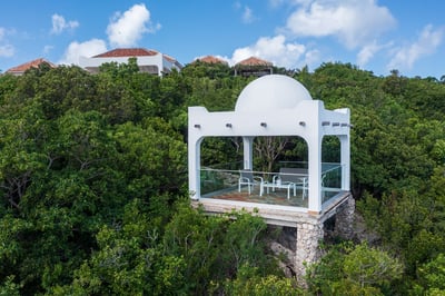 Luxury Villa Photo #17