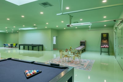 Luxury Villa Photo #37