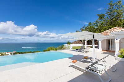 Luxury Villa Photo #3