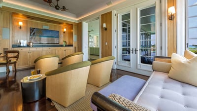 Luxury Villa Photo #30
