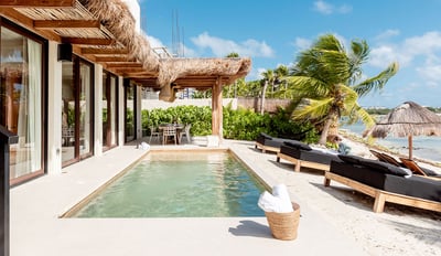 Luxury Villa Photo #4