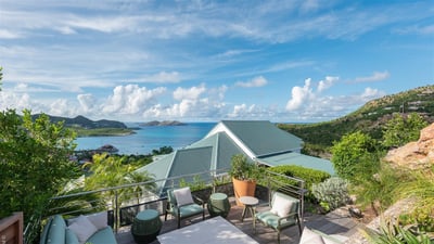 Luxury Villa Photo #13
