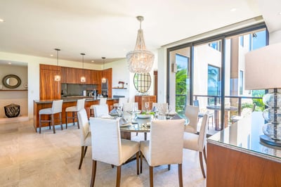 Luxury Villa Photo #11