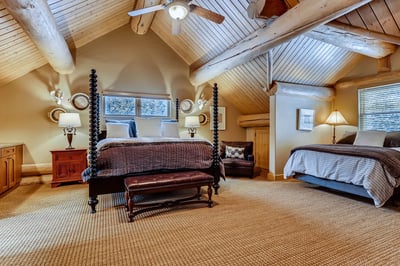 Luxury Villa Photo #16
