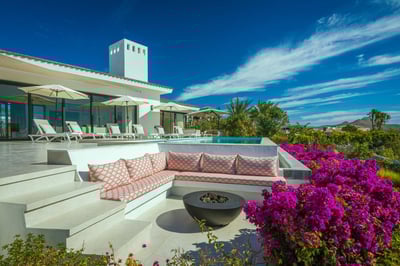 Luxury Villa Photo #11