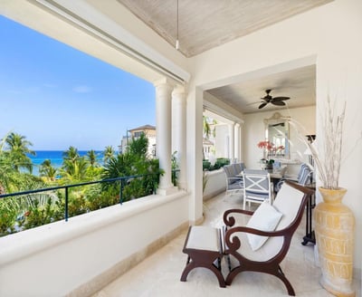 Luxury Villa Photo #8