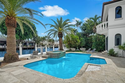 Luxury Villa Photo #7