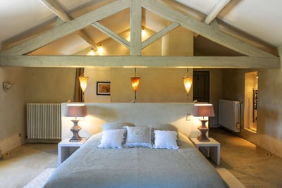 Luxury Villa Photo #18