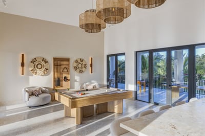 Luxury Villa Photo #27