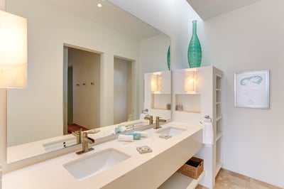 Luxury Villa Photo #32