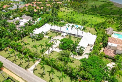 Luxury Villa Photo #31