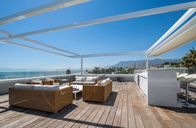 Luxury Villa Photo #12