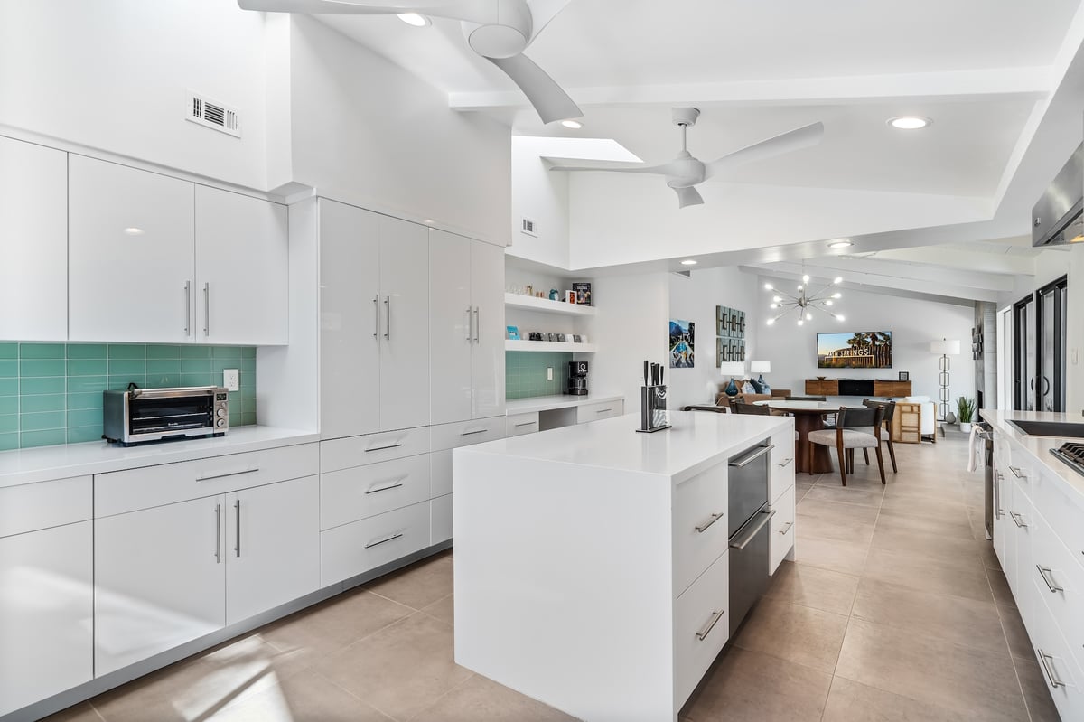 Alexander Desert Dreams