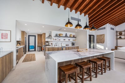 Luxury Villa Photo #46