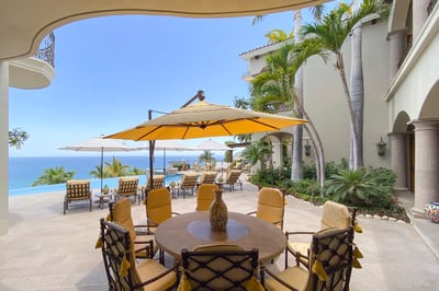 Luxury Villa Photo #14