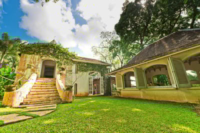 Luxury Villa Photo #9
