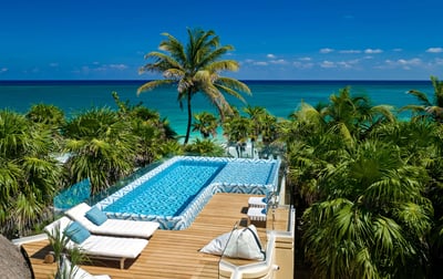 Luxury Villa Photo #2