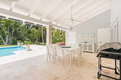 Luxury Villa Photo #8