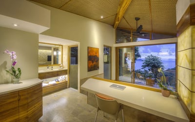 Luxury Villa Photo #16