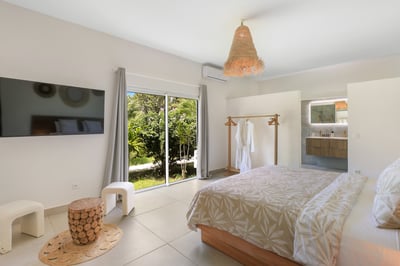 Luxury Villa Photo #51