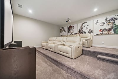 Luxury Villa Photo #28