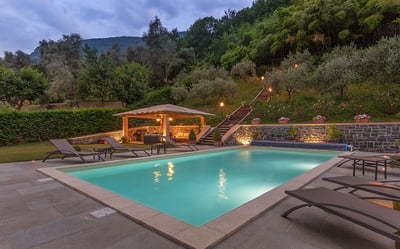 Luxury Villa Photo #3
