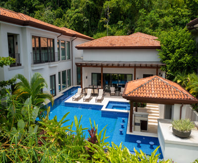 Luxury Villa Photo #2