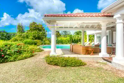 Luxury Villa Photo #17