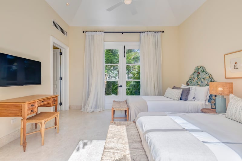 Corales 36  | Casa La Española