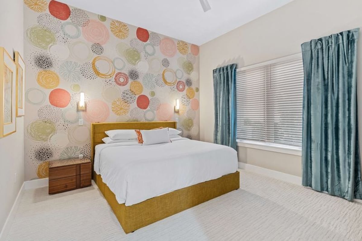 Paradise Palisade Estate