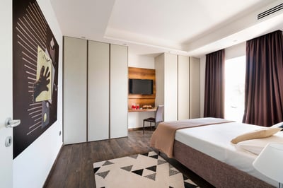 Luxury Villa Photo #40