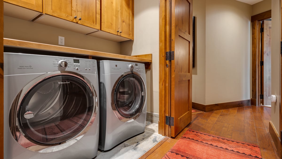 All of our One Steamboat Place residences have their own washer and dryer - Image 16