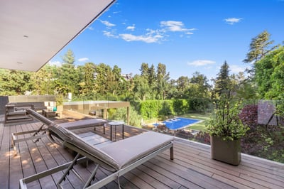 Luxury Villa Photo #36