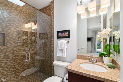 Luxury Villa Photo #48