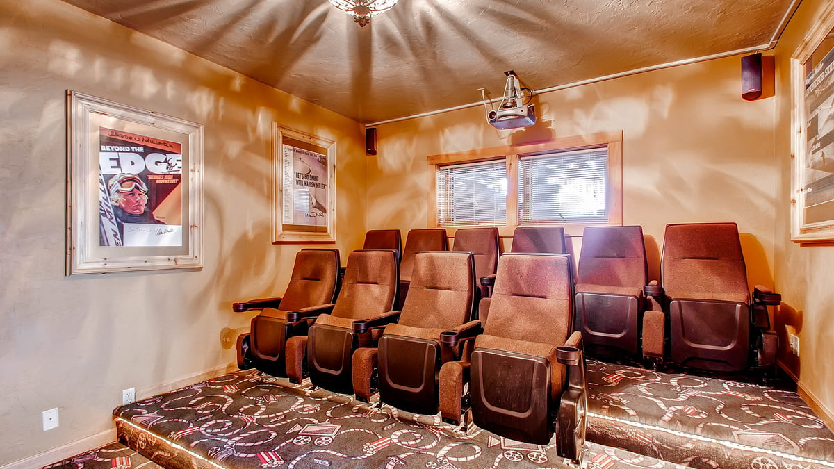 Theater room on lower level - Image 32
