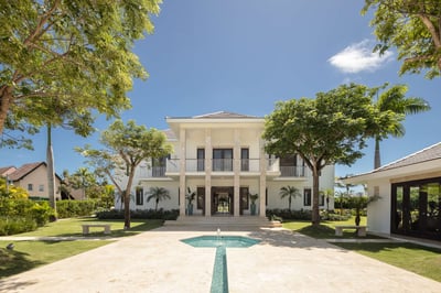 Luxury Villa Photo #7
