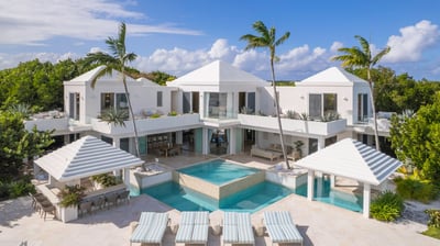 Luxury Villa Photo #8