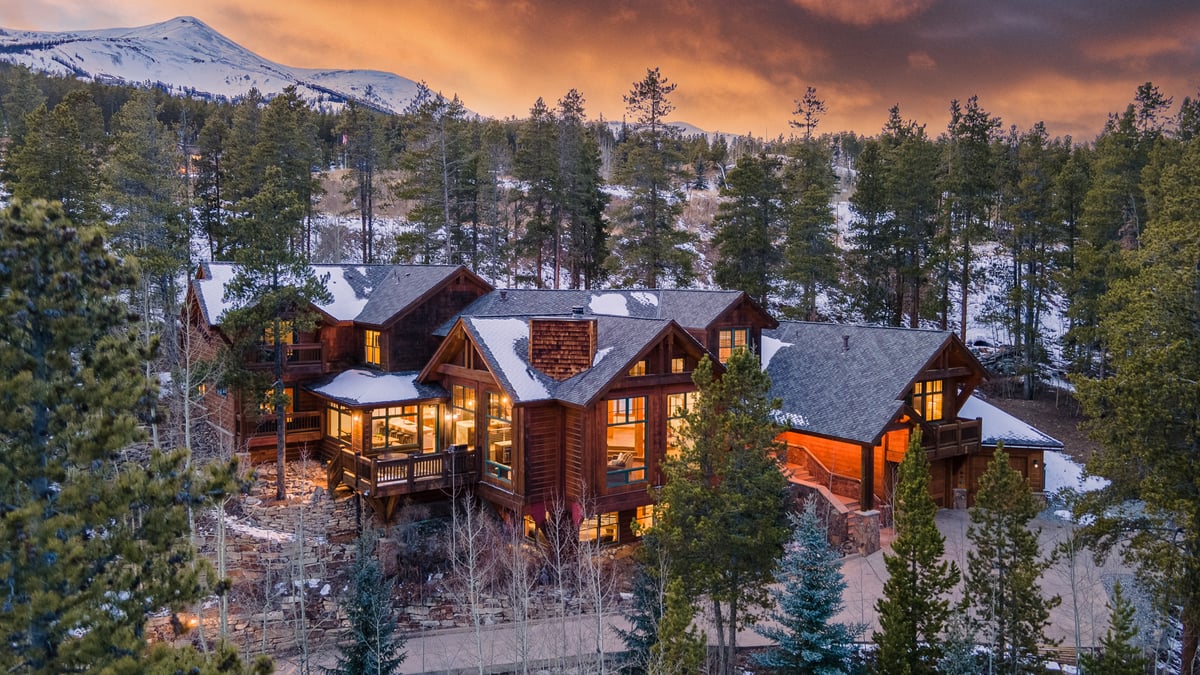 Breckenridge,Majestic Mountain Lodge