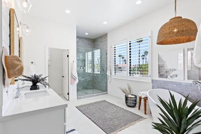 Primary en suite Oasis