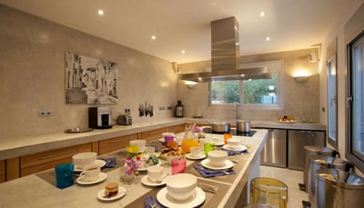Luxury Villa Photo #15