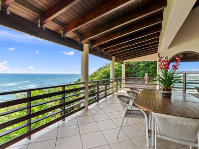 Luxury Villa Photo #15