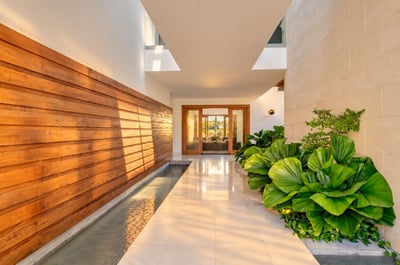 Hacienda A39 - Lakefront Villa with Golf View