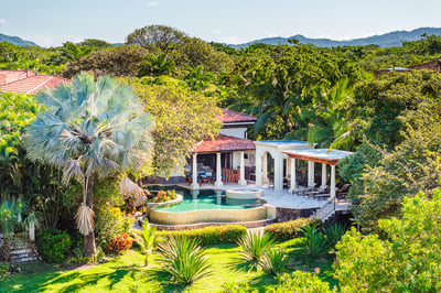 Luxury Villa Photo #2