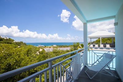 Luxury Villa Photo #6