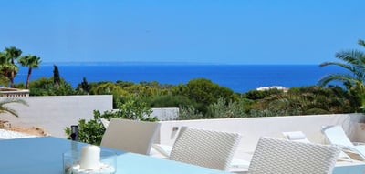 Luxury Villa Photo #8