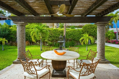 Luxury Villa Photo #10